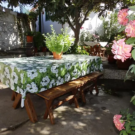 Casa Rural Isabel Holiday home *